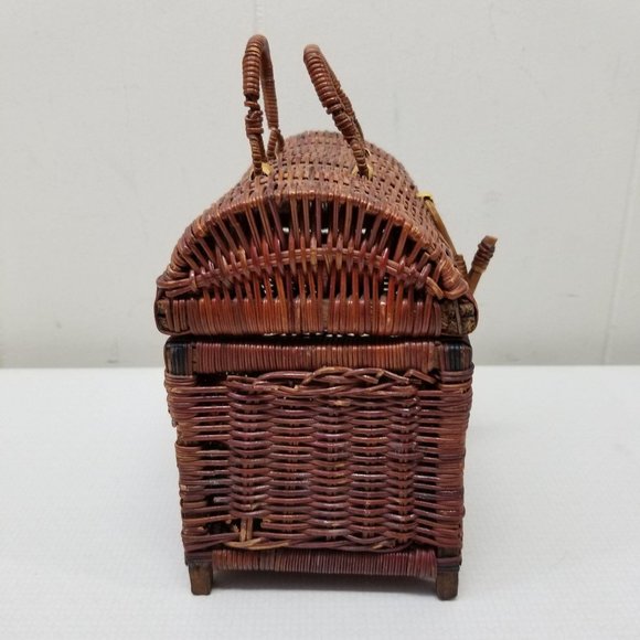 Wicker Rattan Brown Mini Trunk Chest Treasure Box - Picture 12 of 12